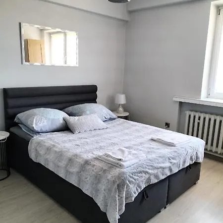 Restauracja Pod Jablonia Szálloda Łącko